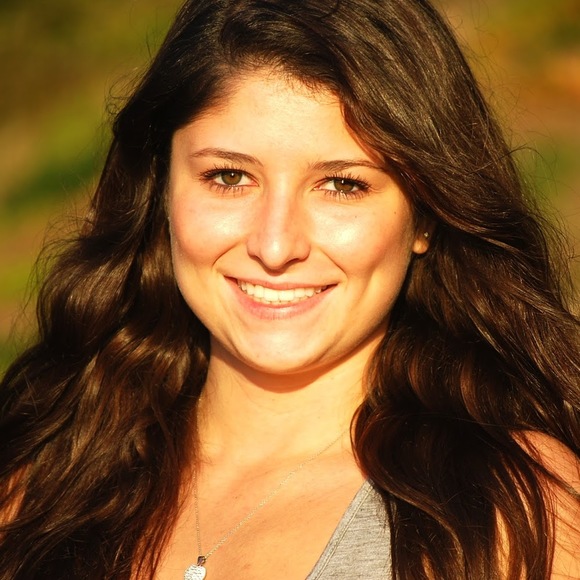 Meet your Posher, Kelsey - Picture 1 of 1